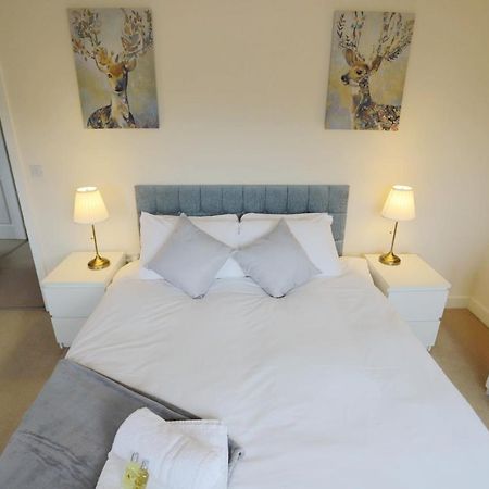 Easytravel Luxury Nec/Airport 3 Beds House Lejlighed Birmingham Eksteriør billede