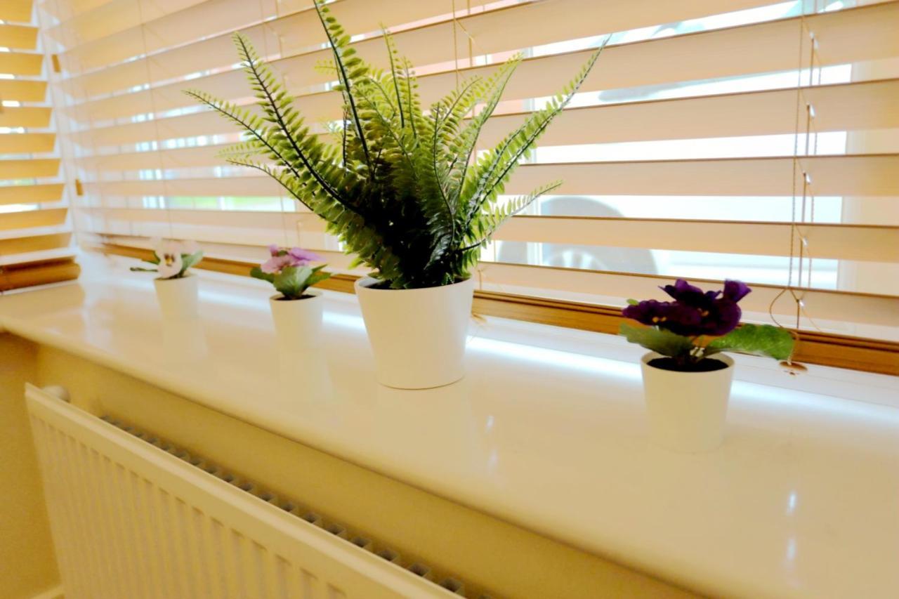 Easytravel Luxury Nec/Airport 3 Beds House Lejlighed Birmingham Eksteriør billede