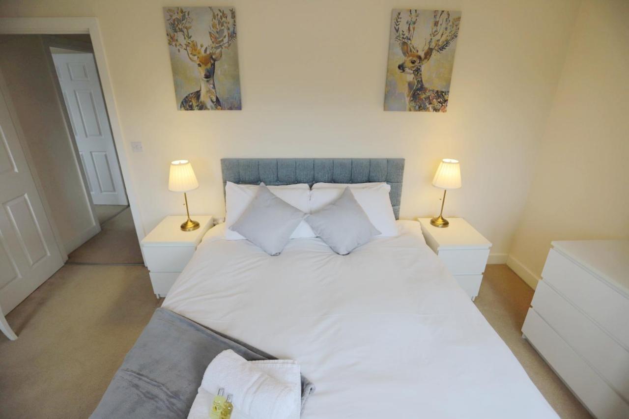 Easytravel Luxury Nec/Airport 3 Beds House Lejlighed Birmingham Eksteriør billede