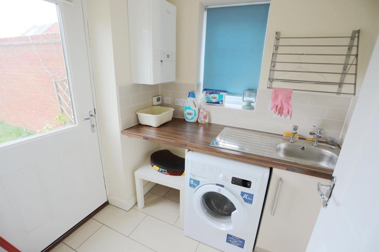 Easytravel Luxury Nec/Airport 3 Beds House Lejlighed Birmingham Eksteriør billede