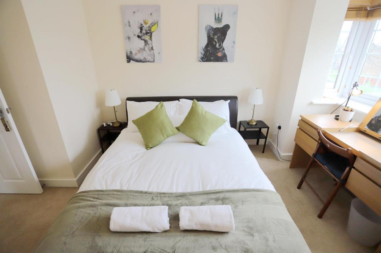 Easytravel Luxury Nec/Airport 3 Beds House Lejlighed Birmingham Eksteriør billede