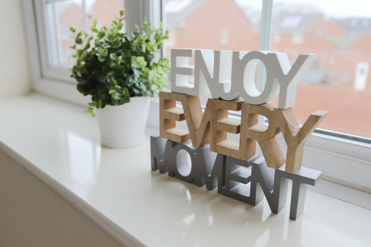 Easytravel Luxury Nec/Airport 3 Beds House Lejlighed Birmingham Eksteriør billede